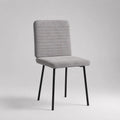 Sedia da pranzo imbottita in tessuto grigio chiaro con gambe in metallo nero, 45 x 55 x 86 cm