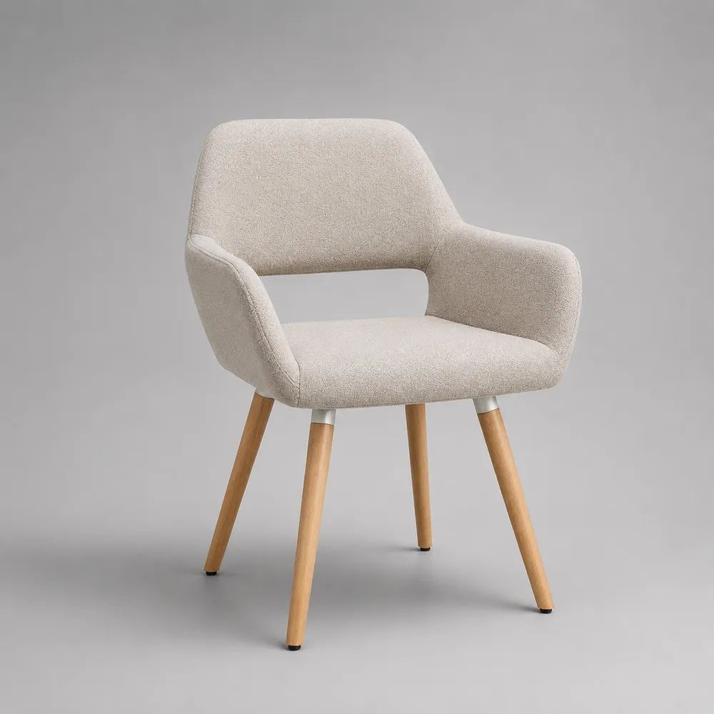 Sedia da pranzo con braccioli in tessuto bouclé e gambe in legno, beige e naturale, 58 x 60 x 82 cm